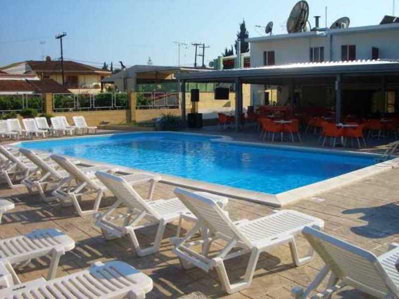 Kavos Central Gardens Exteriér fotografie