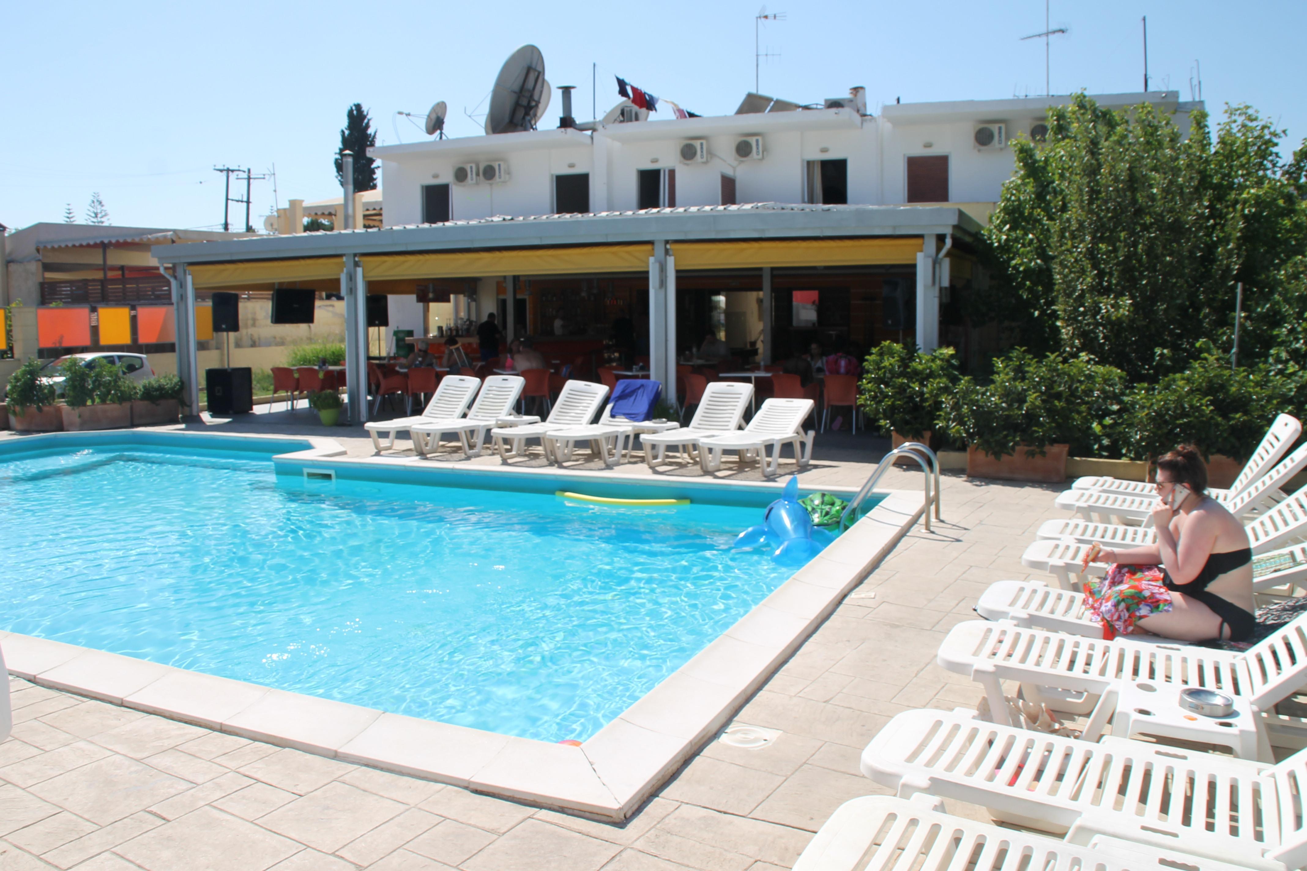 Kavos Central Gardens Exteriér fotografie