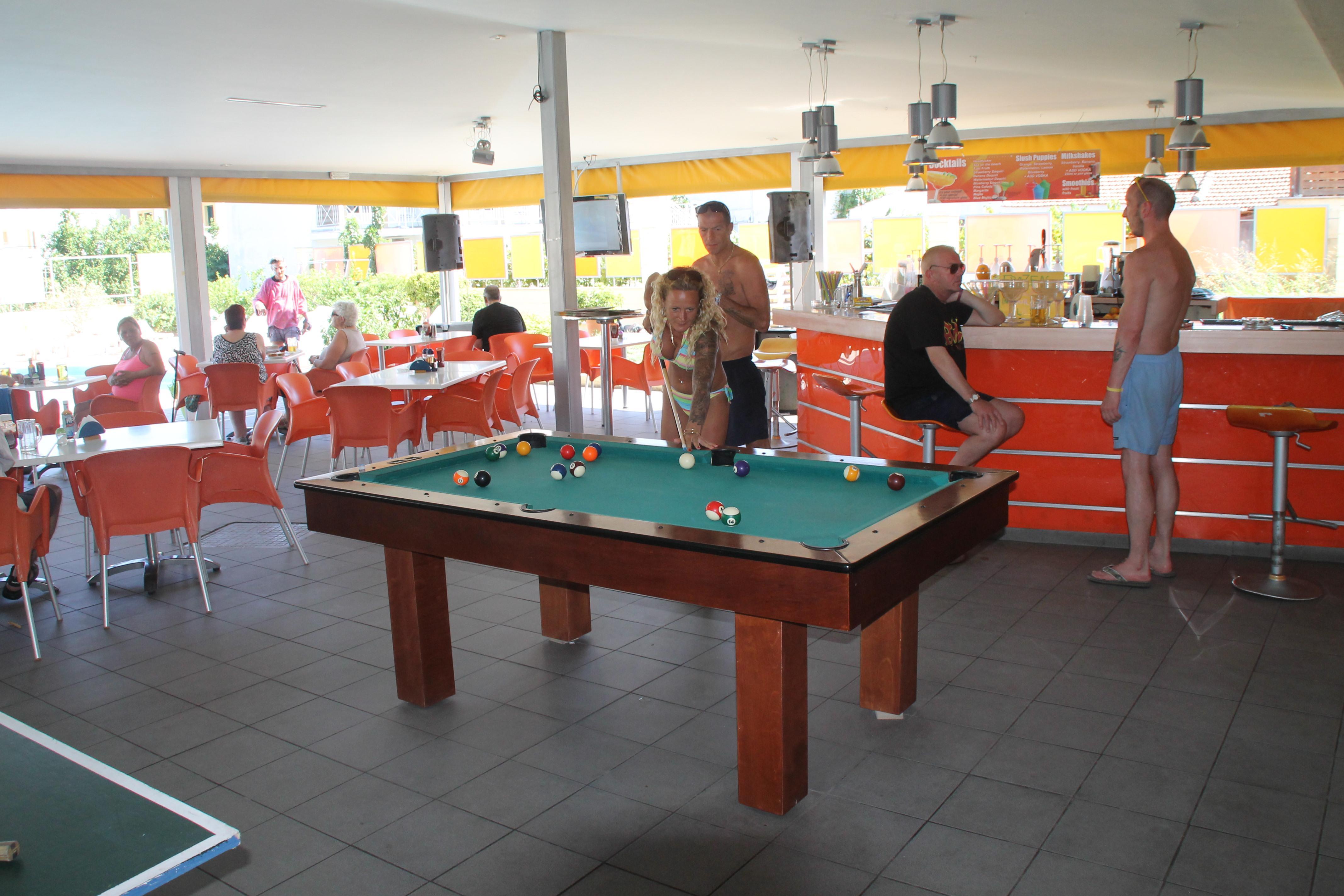Kavos Central Gardens Exteriér fotografie