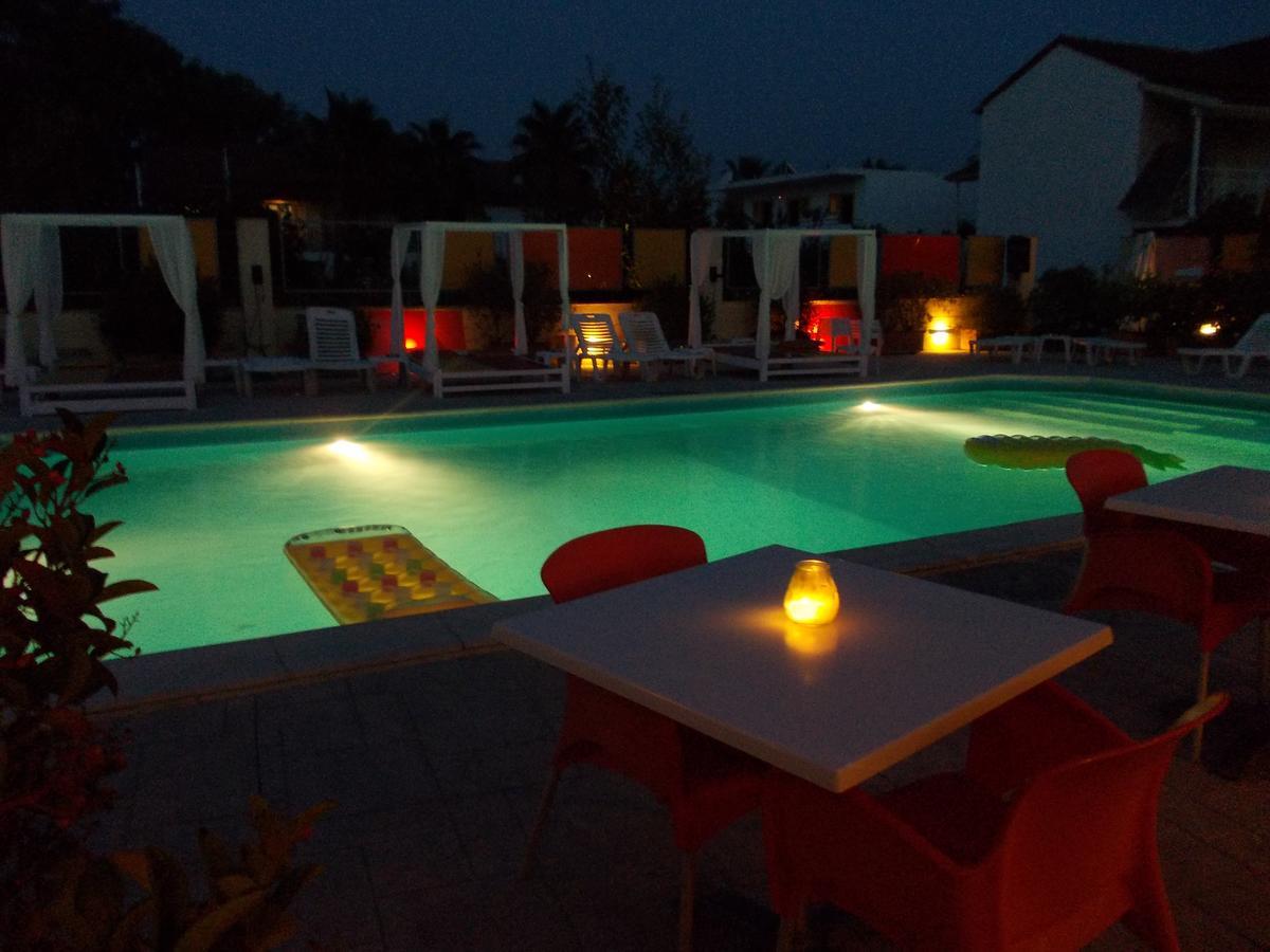 Kavos Central Gardens Exteriér fotografie