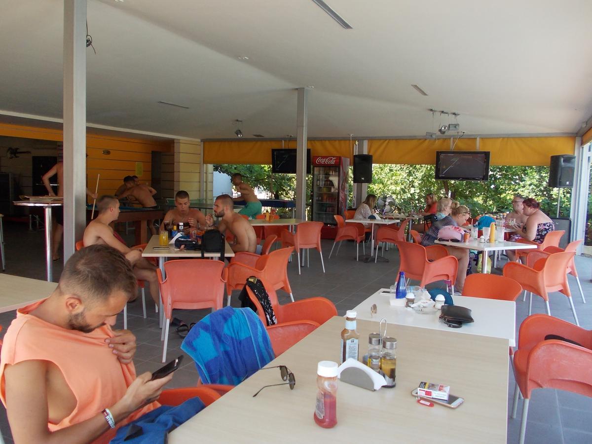 Kavos Central Gardens Exteriér fotografie