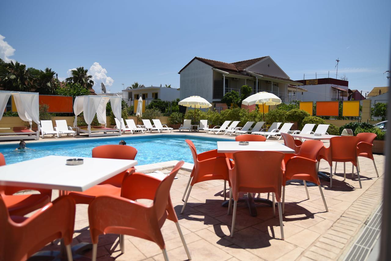 Kavos Central Gardens Exteriér fotografie